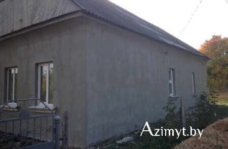 Мокрый фасад и его технология монтажа разрешается по минвате и пенопласту. Купить комплектующие на мокрый фасад можно в строительном магазине в Минске "Азимут бай".